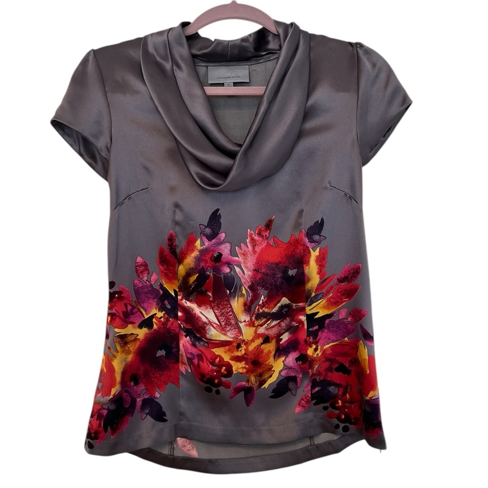 100% Silk Gray Floral Short Sleeve Top (Size XS)